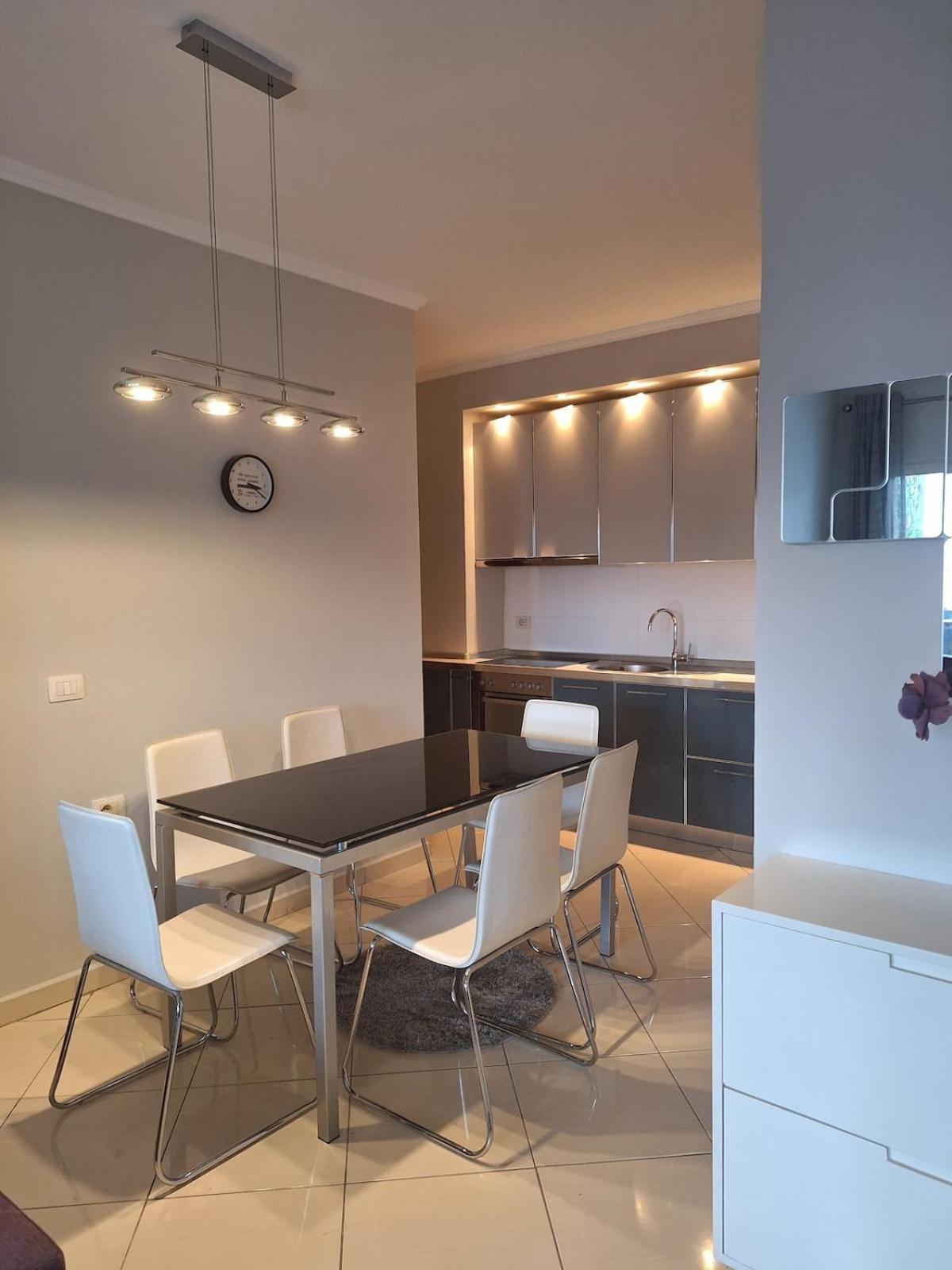 Apartament Stylish 1-bedroom *